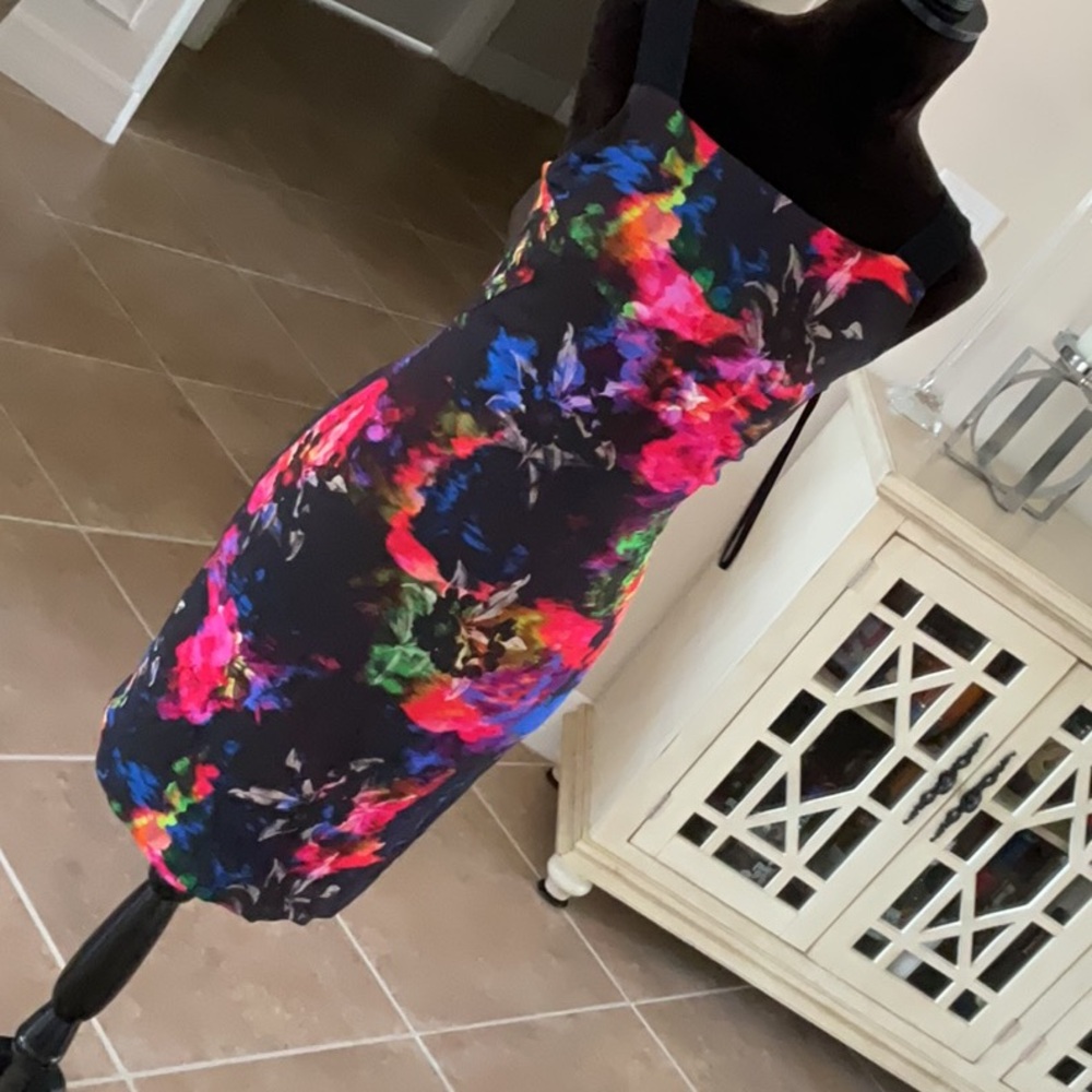 MILLY vivid multicolored floral print back zip dress, thick black straps, size 0